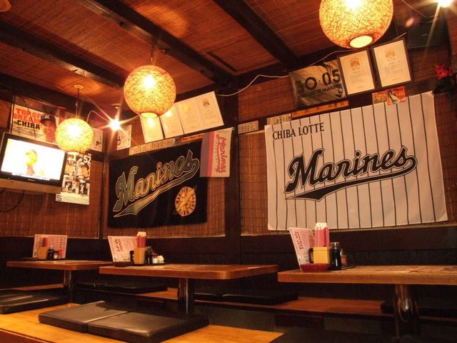写真は「えびす顔」さんのFacebookから拝借した店内風景です。_えびす顔 新松戸店