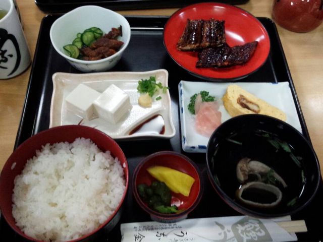 うなぎ定食 2,100円_うな金