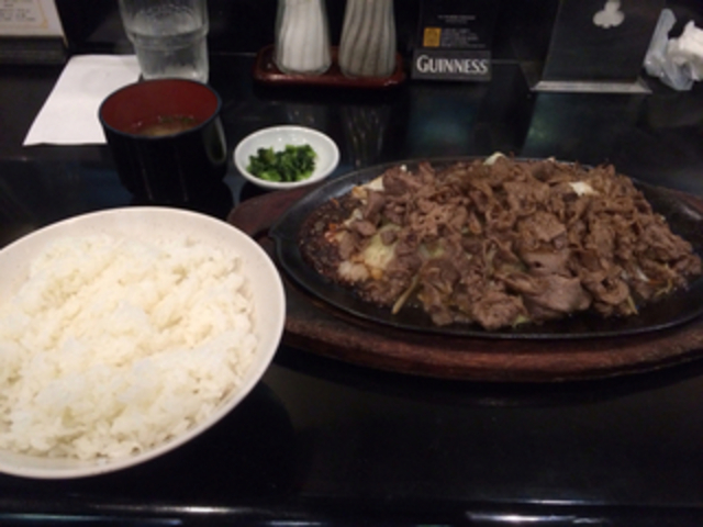鉄板焼肉760円_ちんや