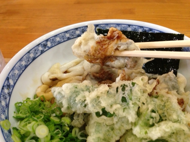 牡蠣の天ぷらがジューシーでぷりぷり。_鳥羽一番街吉平