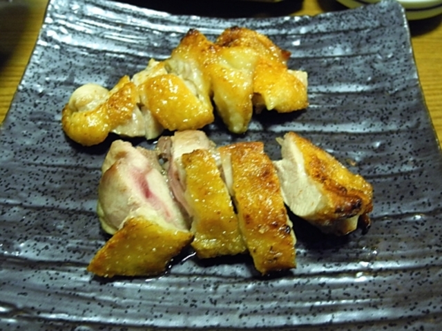 比内地鶏焼き、皮がパリッとして噛めば噛むほど旨味が出て最高_むら咲