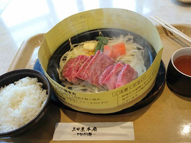 三田屋 フードコート_神戸三田プレミアム・アウトレット