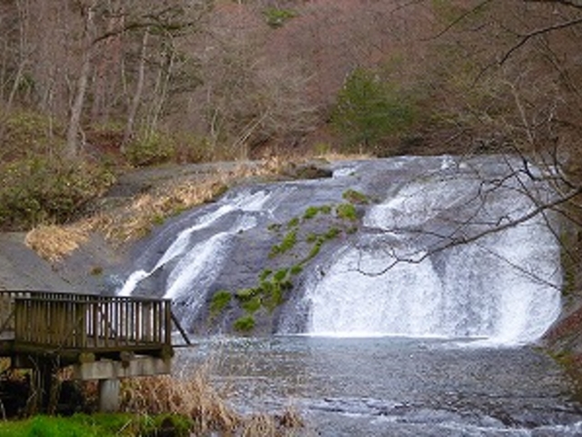 岩手県・花巻市・湯本・釜淵の滝_釜淵の滝