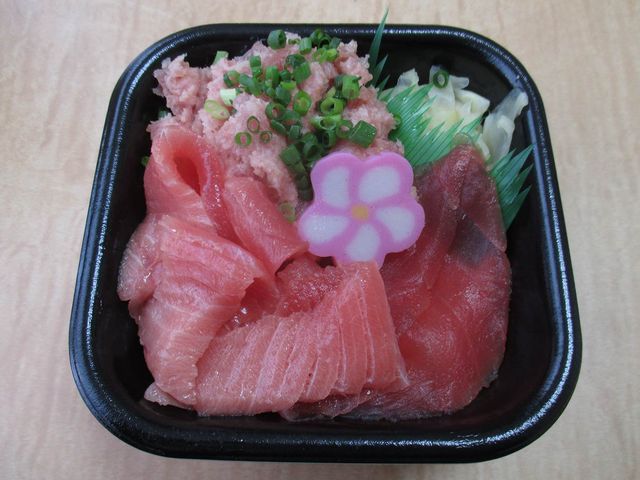 まぐろづくし丼_おはな丼丸 四谷店