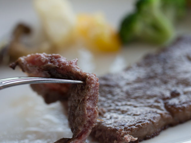 ランチコースのお肉_ルミエール