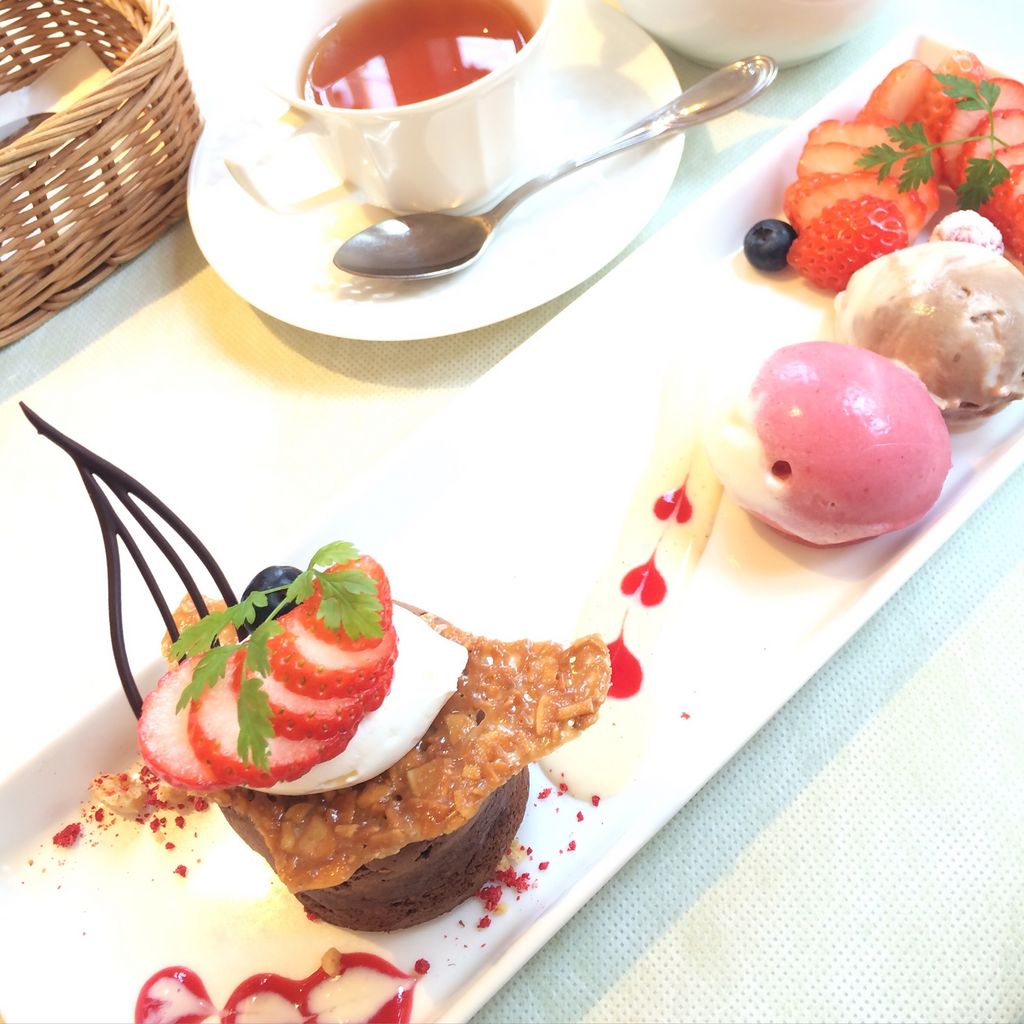 レーブドゥシェフ 名谷店