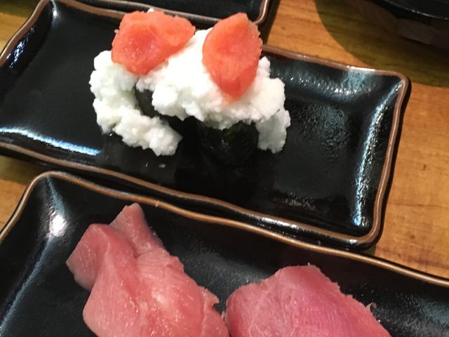 本まぐろ_元祖ぶっち切り寿司 魚心 三宮店