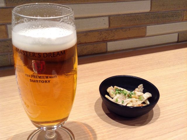 お通しとビールで乾杯_九州の旨かもん 旨か酒 くすお 西船橋店