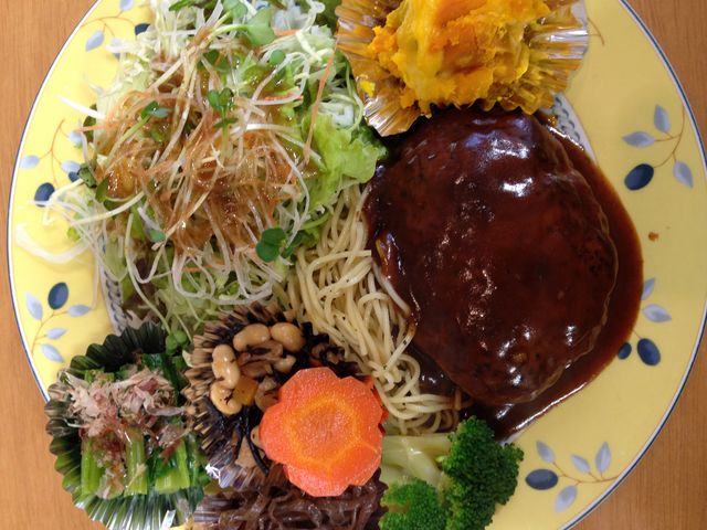 ハンバーグも美味しかった_キッチンイエス(YES)