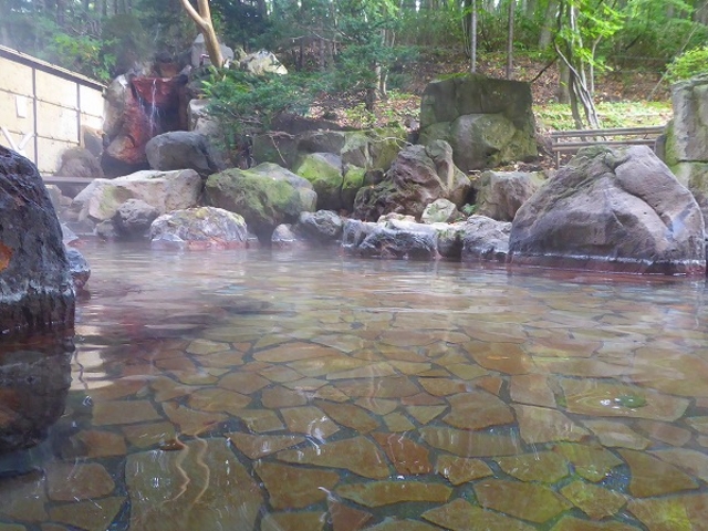 八幡平ロイヤルホテル(露天風呂)_アクティブリゾーツ岩手八幡平