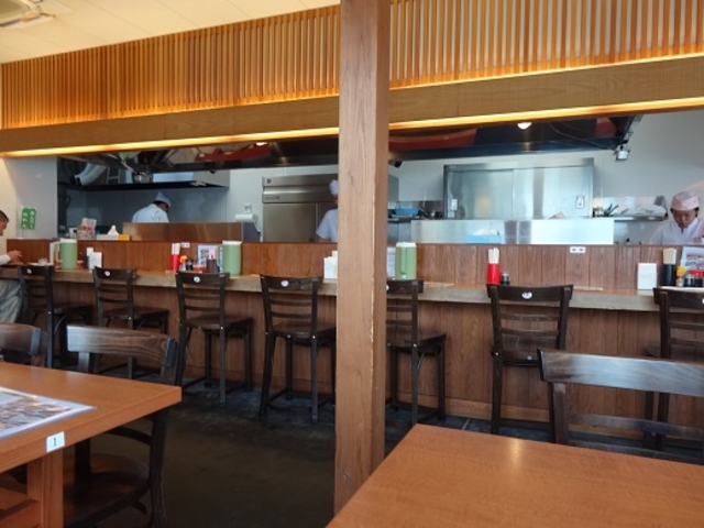 店内_想夫恋 中津中央店