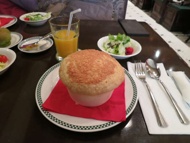 パイがさくさくでした_フィネガンズ・バー&グリル