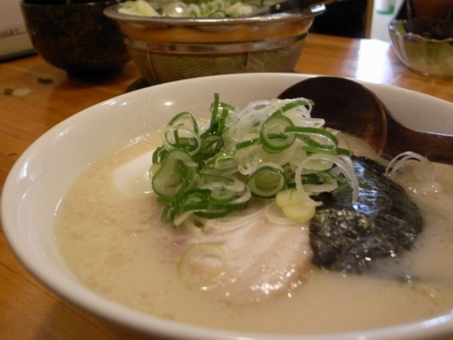 とんこつラーメンが美味しかったです。_一指禅