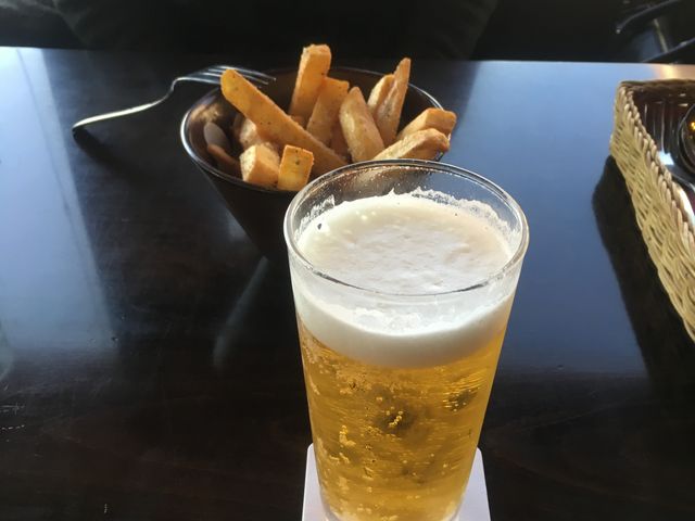 とにかく生ビールとガリポテマスト!_モアナマカイ珊瑚礁