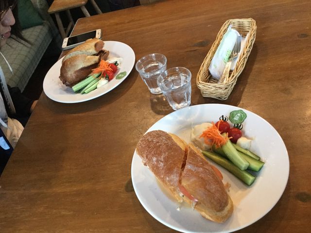 野菜のデイップがつきます。_グラウビュンデン