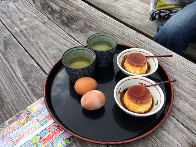 プリンも濃い_岡本屋売店