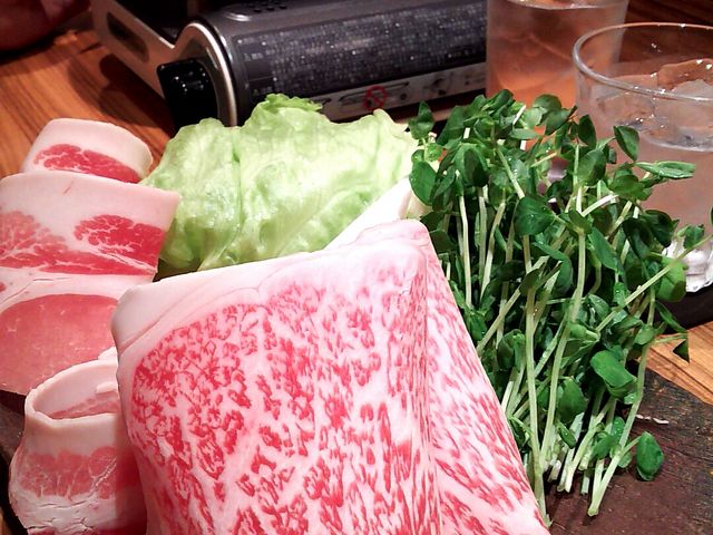 リッパなお肉_しゃぶしゃぶ酒屋 しの平