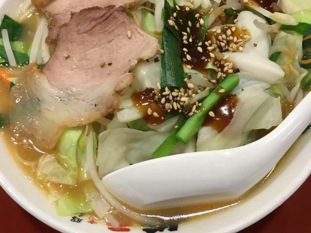 野菜ラーメン_ラーメン横綱 寝屋川店