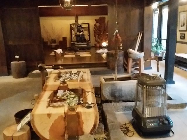 フロントです。いい雰囲気。_槍見の湯 槍見館