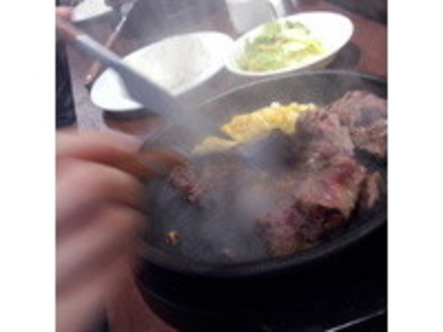 アツアツです_いきなり!ステーキ赤坂通り店