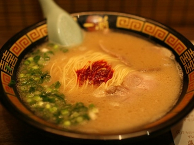 とんこつスープで美味しかったです。_一蘭 六本木大江戸線駅上店