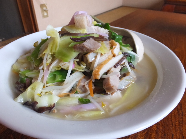 たっぷり野菜♪_みよし食堂
