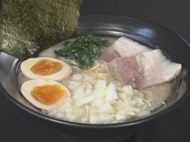 味玉ラーメン。無性に食べたくなってしまう!!
_こうみ家