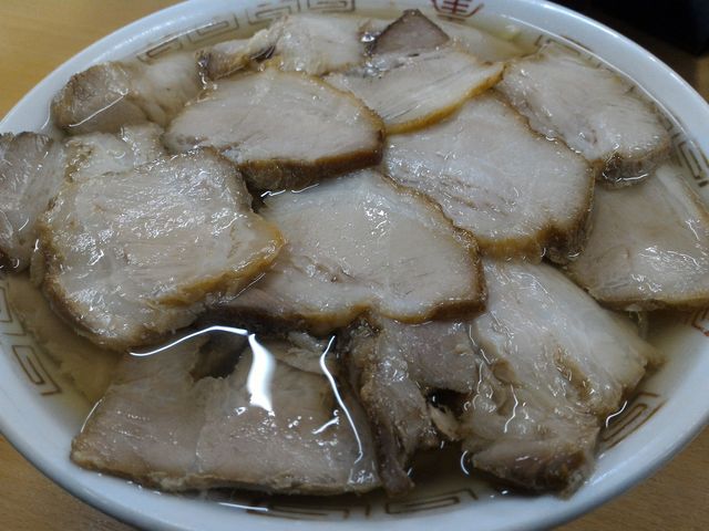 肉そば。さすがに朝食べると胃もたれが・・・。_坂内食堂