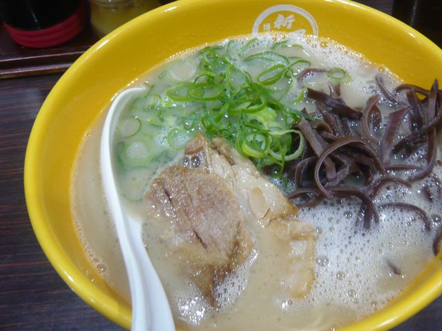 ラーメン_博多新風 博多デイトス店