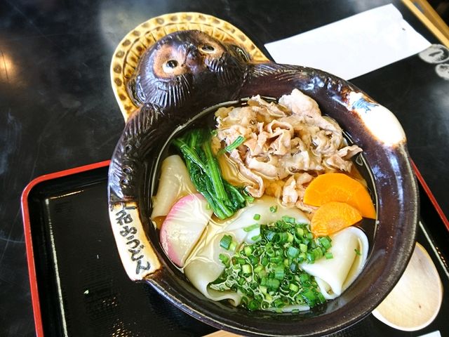 鬼ひも川うどん(温)_花山うどん