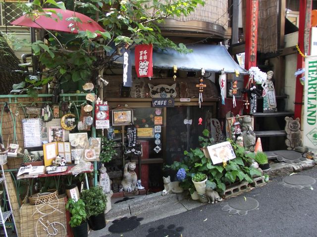 店前の様子_ねんねこ家
