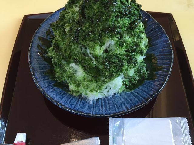 お濃茶のかき氷_ちもと 駅前通り店