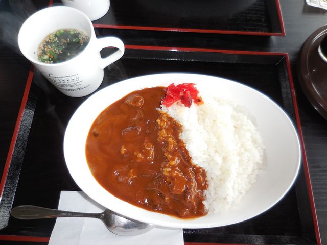 カレーライス(スープ付き)_竜飛レストハウス