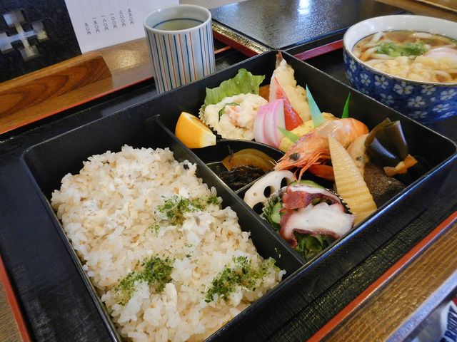 鯛めし_二葉