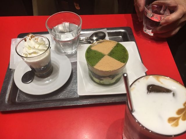 種類も豊富_espressamente illy 赤坂Bizタワー