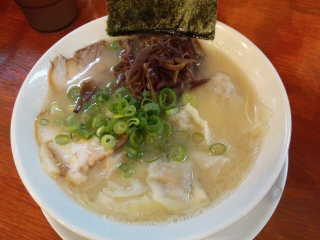 移転前のワンタンメン_博多長浜ラーメン フクフク