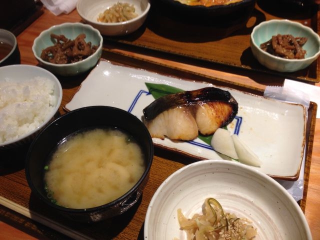 魚の幽庵焼き定食_なかよし