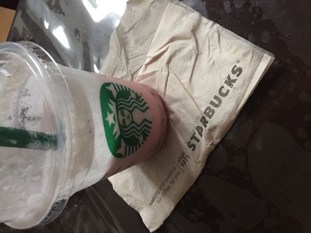 飲みかけですが…_スターバックスコーヒー ラゾーナ川崎プラザ店