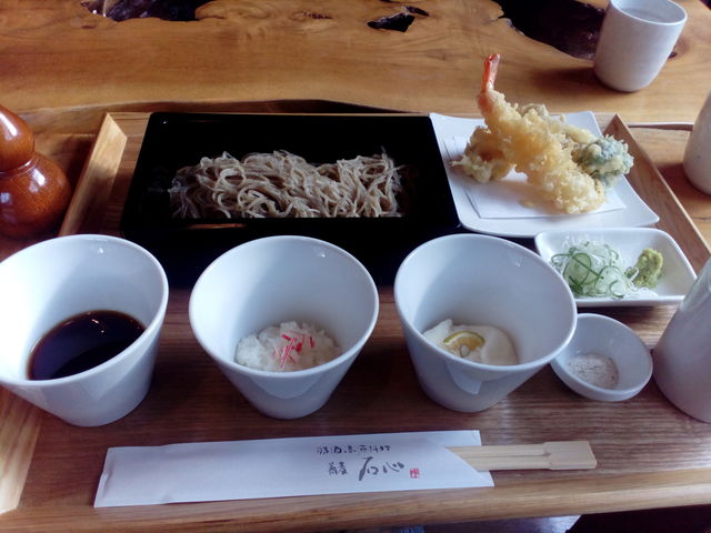 お蕎麦をいろいろな食べ方で_石心