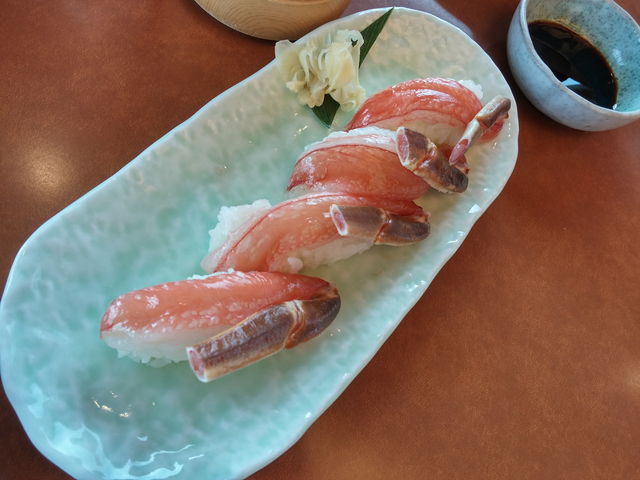 カニの握り_海鮮料理 はこだて亭