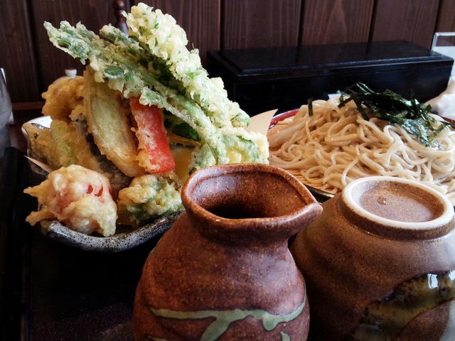天ぷらの量_そば処たじま