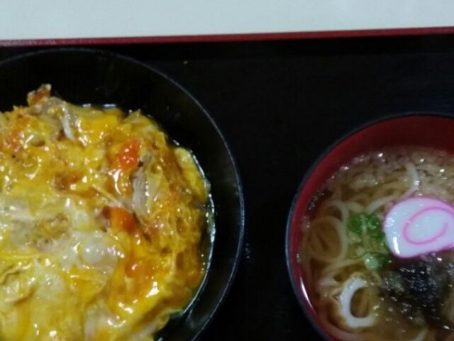 親子丼とミニうどんのセット_南蛮亭