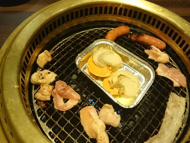 ホタテのホイル焼きと焼き肉_牛若丸 南6条店