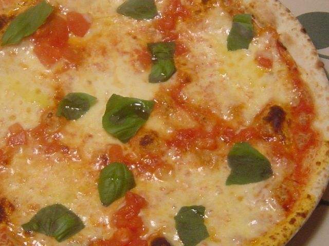 ピザ_イタリア厨房 ベルパエーゼ 上尾店