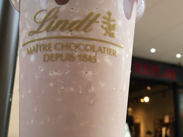 チョコレートドリンク_リンツ ショコラ カフェ 名古屋ラシック店