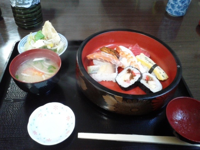 日替わりA定食650円。_寿しの利久丸