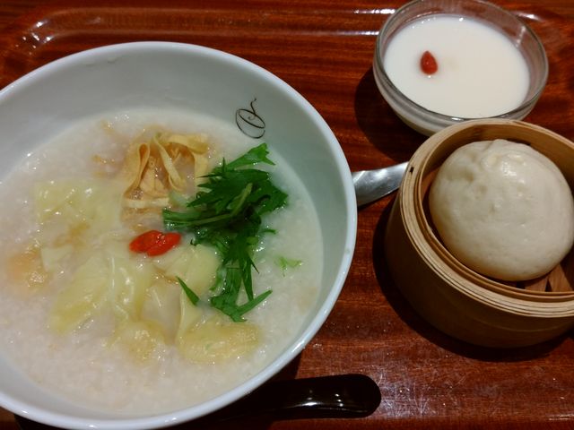 お得なセット♪_粥餐庁 かゆさんちん KITTE博多店