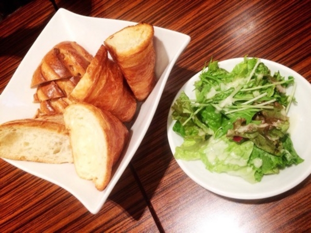 パンはおかわり自由_Maison Kayser Caf(メゾンカイザーカフェ)
