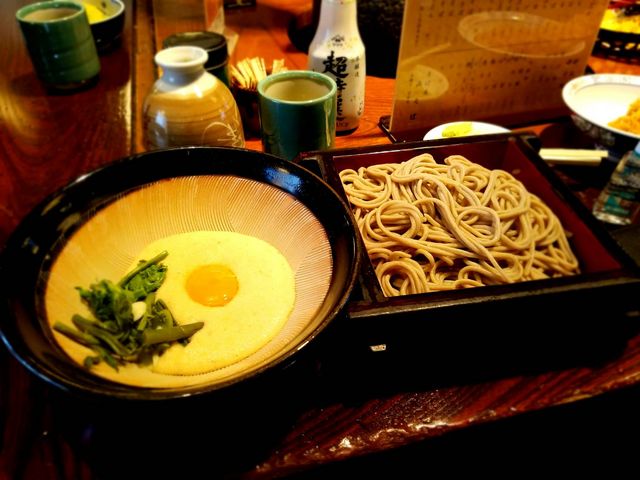 とろろそば_山そば