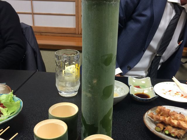 竹筒の日本酒!香りも美味しい_藤よし